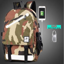 Laden Sie das Bild in den Galerie-Viewer, USB Backpack