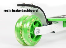 Laden Sie das Bild in den Galerie-Viewer, Kinder Roller Mit 4-PU rad faltbar