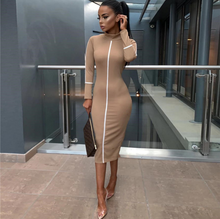 Laden Sie das Bild in den Galerie-Viewer, High neck long sleeve dress