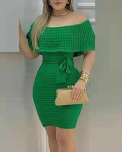 Laden Sie das Bild in den Galerie-Viewer, schulterfreies Kleid