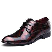 Laden Sie das Bild in den Galerie-Viewer, Trends spitze Herren-Lederschuhe