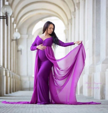 Laden Sie das Bild in den Galerie-Viewer, Pregnant woman cloak dress