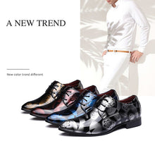 Laden Sie das Bild in den Galerie-Viewer, Trends spitze Herren-Lederschuhe
