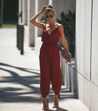 Laden Sie das Bild in den Galerie-Viewer, Sexy backless jumpsuit
