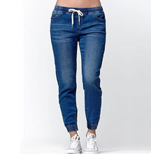 Laden Sie das Bild in den Galerie-Viewer, Fußlaterne Damen-Jeans