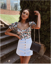Laden Sie das Bild in den Galerie-Viewer, Platz kragen puff sleeve top