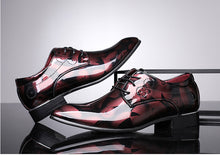 Laden Sie das Bild in den Galerie-Viewer, Trends spitze Herren-Lederschuhe