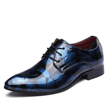 Laden Sie das Bild in den Galerie-Viewer, Trends spitze Herren-Lederschuhe