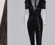 Laden Sie das Bild in den Galerie-Viewer, Deep V sequined jumpsuit