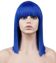 Laden Sie das Bild in den Galerie-Viewer, European and American anime color hair Cospoay wig
