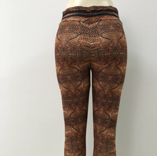 Laden Sie das Bild in den Galerie-Viewer, Bedruckte Yoga-Leggings aus Wolle
