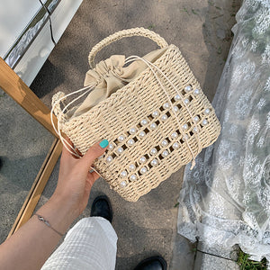 One-shoulder Pearl Straw Woven Bag