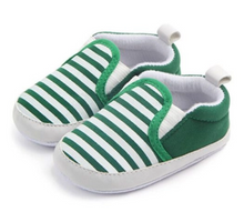 Laden Sie das Bild in den Galerie-Viewer, Baby first walkers, Baby gestreifte weiche Schuhe
