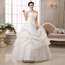 Laden Sie das Bild in den Galerie-Viewer, New bride wedding dress  slim lace Qi special offer
