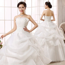 Laden Sie das Bild in den Galerie-Viewer, New bride wedding dress  slim lace Qi special offer
