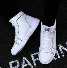 Laden Sie das Bild in den Galerie-Viewer, Men&#39;s high-top board shoes
