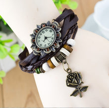 Laden Sie das Bild in den Galerie-Viewer, Bracelet retro rose watch
