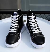 Laden Sie das Bild in den Galerie-Viewer, Men&#39;s high-top board shoes
