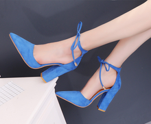 Laden Sie das Bild in den Galerie-Viewer, Simply Pointed Toe High Heel Pumps Shoes
