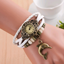 Laden Sie das Bild in den Galerie-Viewer, New Bracelet Dolphin Pendant Bracelet Watch
