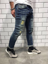 Laden Sie das Bild in den Galerie-Viewer, Men&#39;s hole small feet jeans
