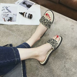 Summer sandals, ladies flat slippers