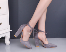 Laden Sie das Bild in den Galerie-Viewer, Simply Pointed Toe High Heel Pumps Shoes
